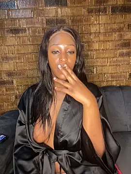 SP1CY MOMMY online show from November 27, 6:33 pm