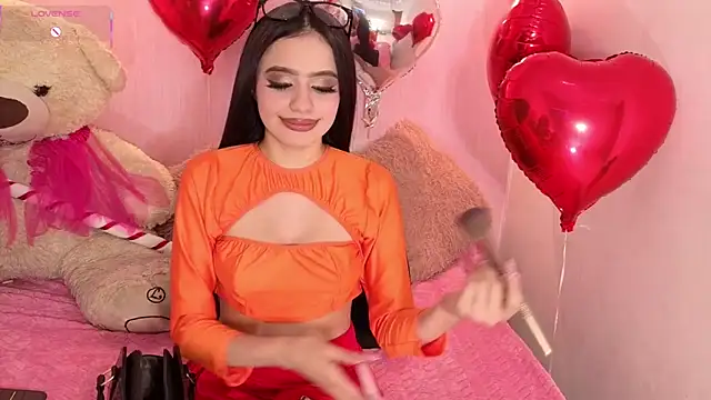 Little arii online show from February 14, 8:11 pm