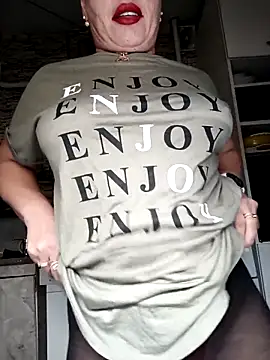 MilkySky online show from November 8, 9:42 pm