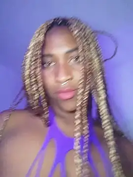 EvonyFoxxx online show from January 17, 1:35 am