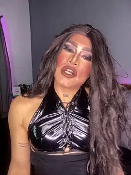 melani ferraraa  online show from April 12, 7:55 am