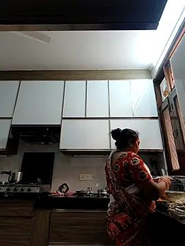 Hot-Sana2 online show from March 9, 6:05 am