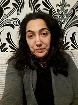 CharmingPearl online show from January 12, 3:50 pm