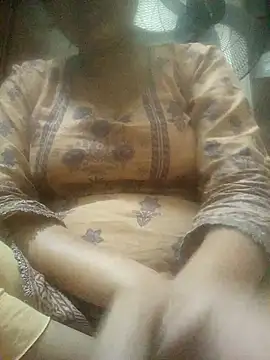 Tina 250 online show from March 18, 6:02 pm