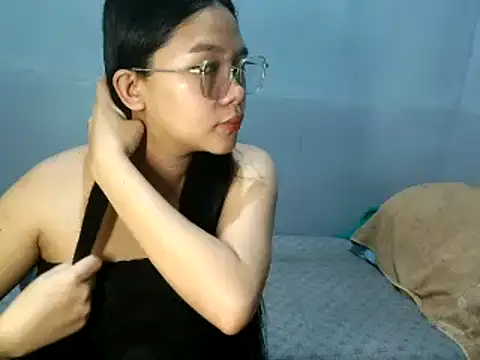 hotsexyreb online show from February 24, 4:22 am