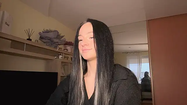 messystasy online show from November 9, 1:29 pm