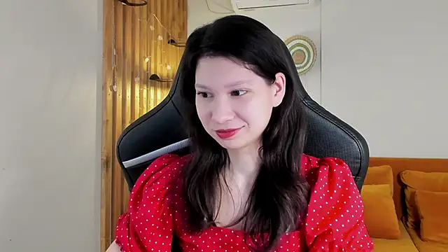 SaraDenars online show from January 14, 5:45 am