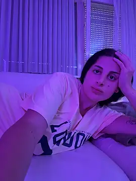 jojoa23 online show from April 17, 2:30 pm