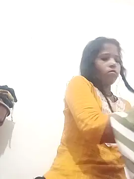 Sanjna babby online show from April 3, 11:36 pm