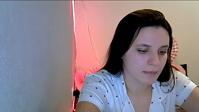 KiraHoney online show from February 14, 10:45 pm