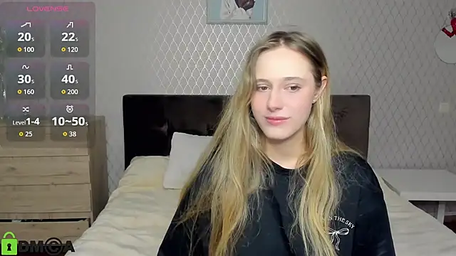 blondy rina online show from November 5, 9:09 pm