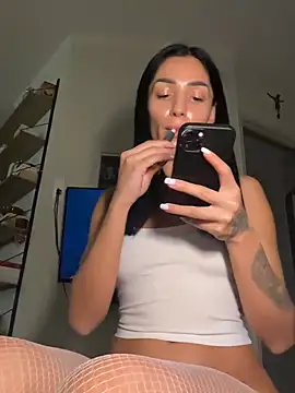 VickyM99 online show from February 6, 2:53 pm