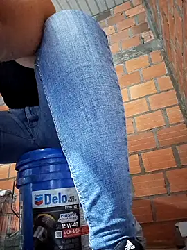 lapicarona18 online show from November 21, 1:35 pm