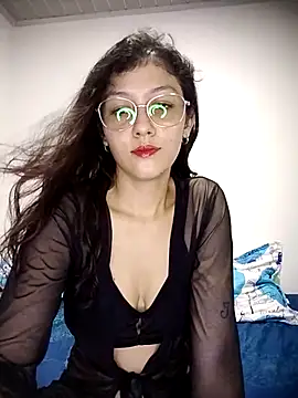 Shirly james online show from November 6, 8:04 pm