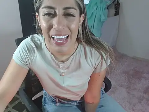 veronicamist95 online show from November 21, 12:45 am