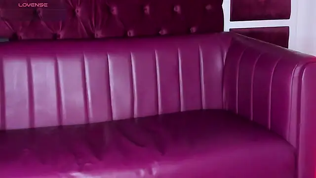 RossMildrey online show from January 12, 6:13 pm