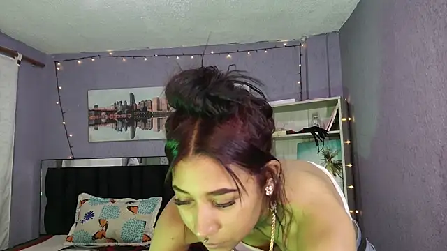 lyam ebony  online show from November 18, 9:38 pm