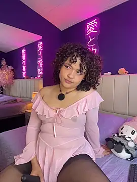  sarahRose online show from March 28, 8:36 am