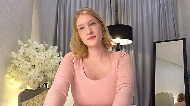 ElzaHart online show from November 12, 6:17 pm