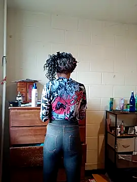 SITHANDRAH online show from November 7, 7:19 pm