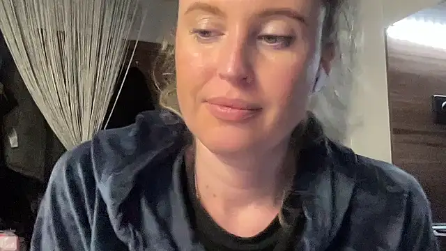 Ameli8 online show from March 14, 7:04 pm