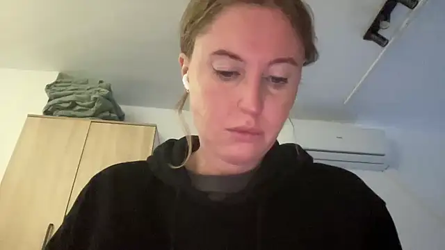 Ameli8 online show from December 21, 4:00 pm