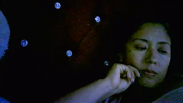 Zulreyna online show from April 28, 3:54 am