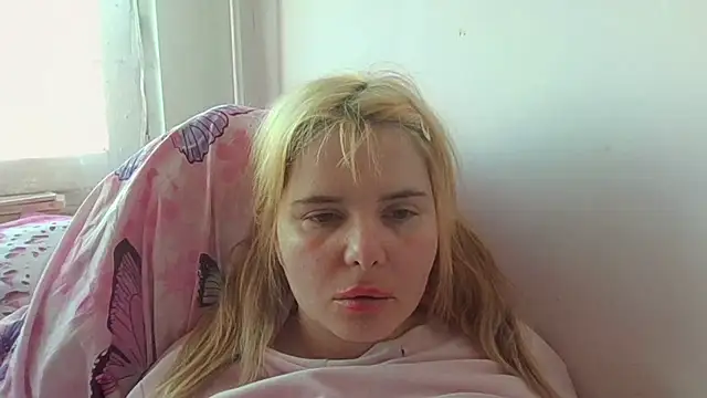 HornyElena online show from January 19, 1:51 pm