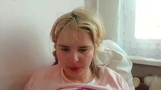 HornyElena online show from February 20, 3:35 pm