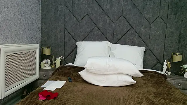 Evie Berret online show from February 3, 2:53 am