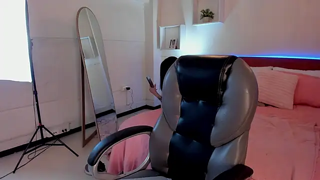 Neo sarah  online show from February 26, 3:16 am