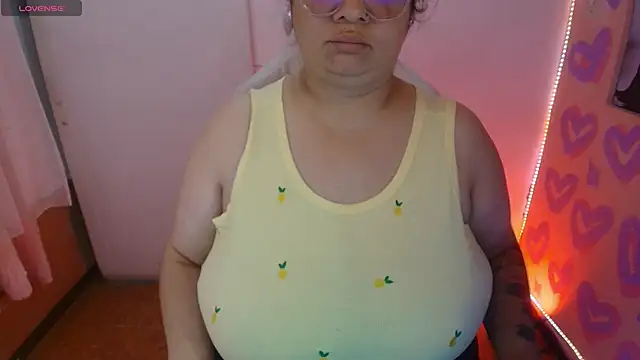 kattybbwbigboobs  online show from February 22, 5:25 pm