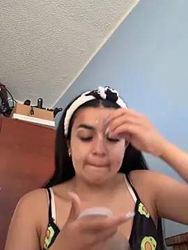 Abbiesuan online show from November 7, 2:55 pm