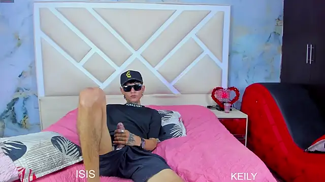 Threelicious  online show from March 23, 12:28 am