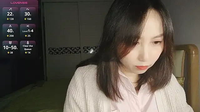 Ella61 online show from November 13, 12:48 pm