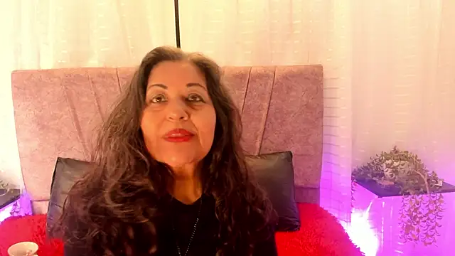 Victoriaa Anderson online show from June 1, 1:02 pm