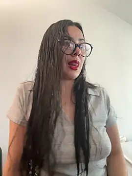 HaileyyyyModel online show from November 8, 7:19 pm