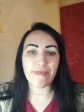 ArianaXFresh online show from November 14, 7:41 am