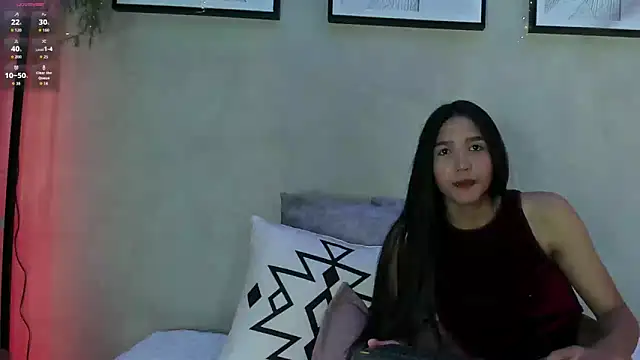 Chloe Susan  online show from March 11, 7:27 pm