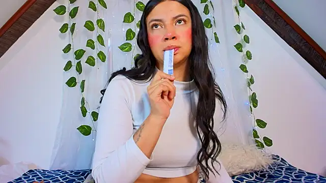 lucia sweeet online show from January 16, 2:57 pm