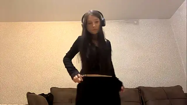 AurorAurora online show from November 21, 9:22 am