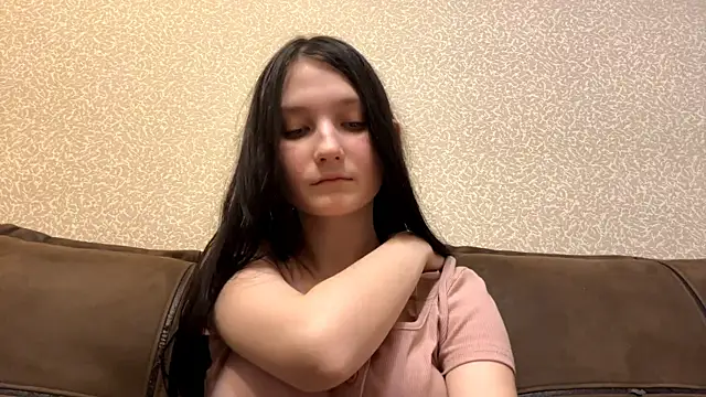 AurorAurora online show from February 6, 9:45 am