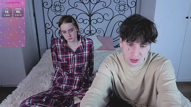 Danny loves Mary online show from December 20, 12:09 pm