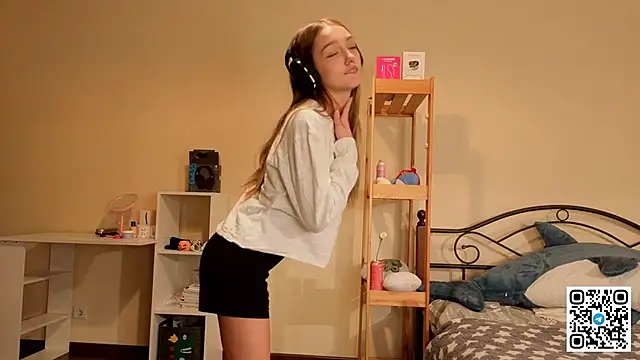 HoaPatton online show from December 4, 11:23 am