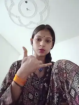 Mohnicute online show from June 15, 6:19 pm