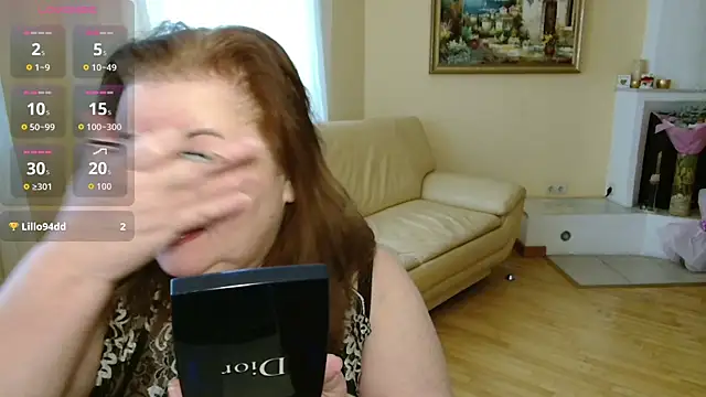 Natali-Gucci online show from February 12, 11:34 am