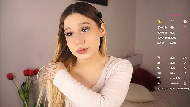 Love audirs6 online show from April 5, 1:54 pm