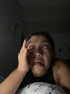 PetiteKattia online show from February 5, 4:15 am