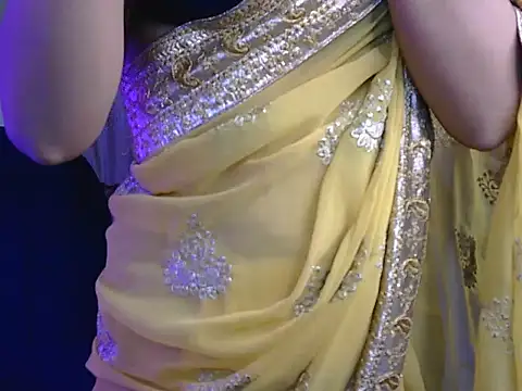 shivani-kumari21 online show from December 21, 7:07 pm