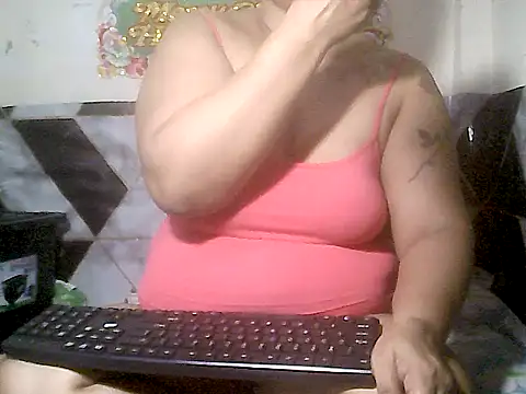 loriepinay46 online show from November 25, 8:09 pm